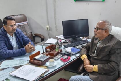 MP and media representative Ranjan Chowdhury met with the superintendent of Hazaribagh Medical College to improve post mortem arrangements and requested the display of the doctor duty roster
