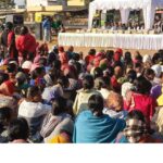 Om Shankar Guptas service campaign in the harsh cold distributing shawls among more than 500 women