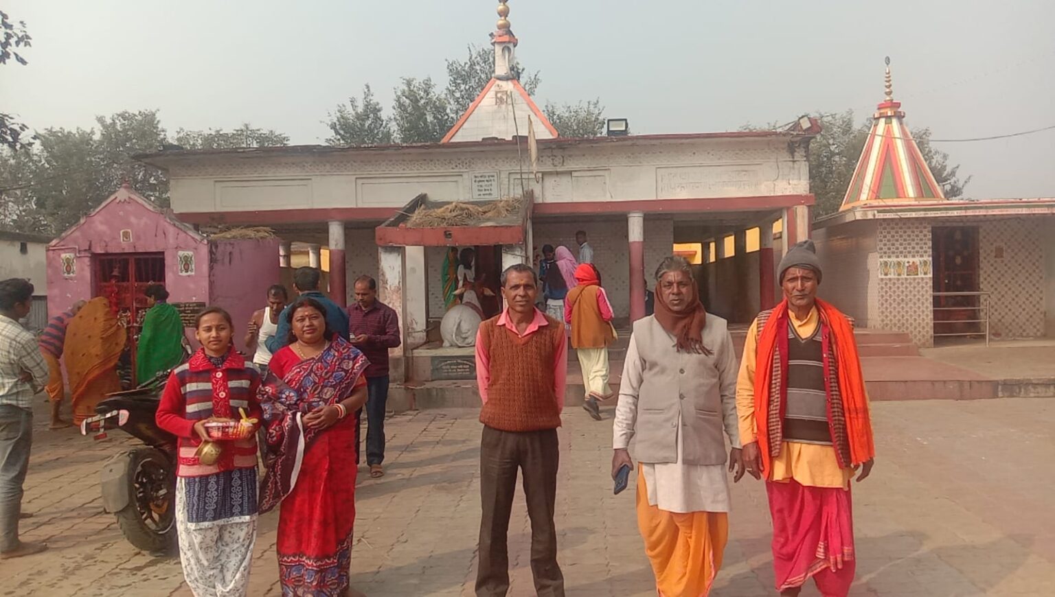 On the auspicious occasion of Paush Purnima devotees gathered for worship at Karamdaha