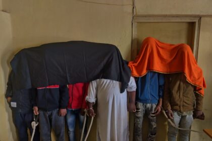 Police launch major crackdown on drug trafficking in Ichak arresting 6 smugglers