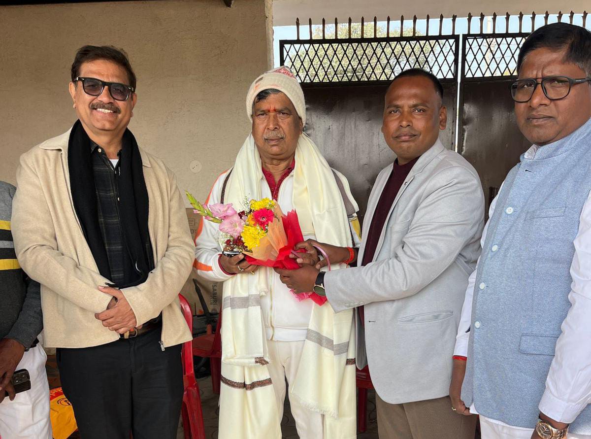 Ranjit Chandravanshi paid a courtesy call to the new BJP state president Aditya Sahu and discussed organizational strength