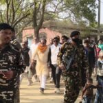 The minister laid the foundation stone for the bridge construction work