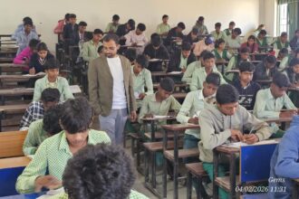 Jaipal Mahato inspected the Matriculation Intermediate examination centers as BDO