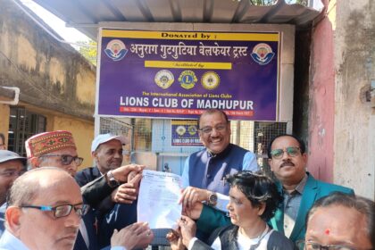 Madhupur installs water chiller machines for public use praises trust