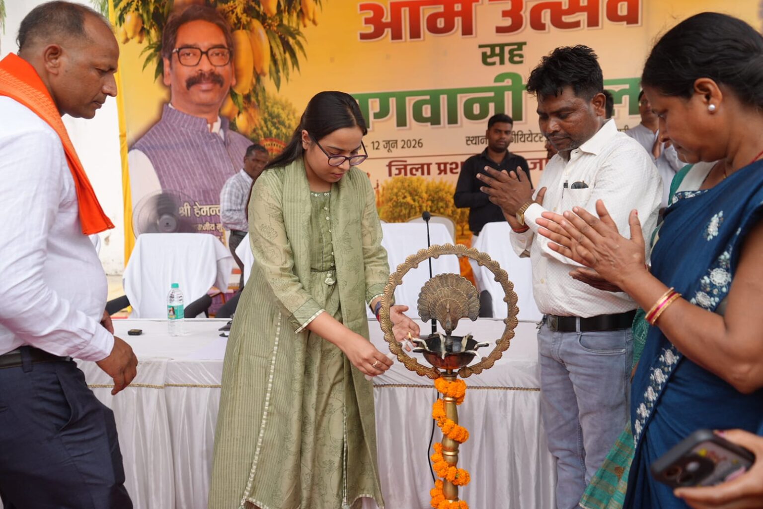 किसानों को बेहतर बाजार उपलब्ध कराने के उद्देश्य से आम उत्सव सह बागवानी मेला का आयोजन 1 01