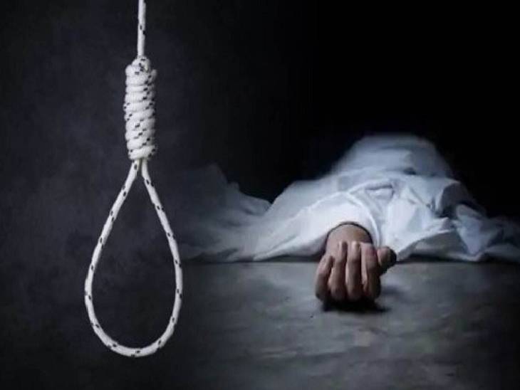 पौड़ाडीहा में एक 15 वर्षीय युवती ने की आत्महत्या, गांव में पसरा मातम 1 suicide 1723396902